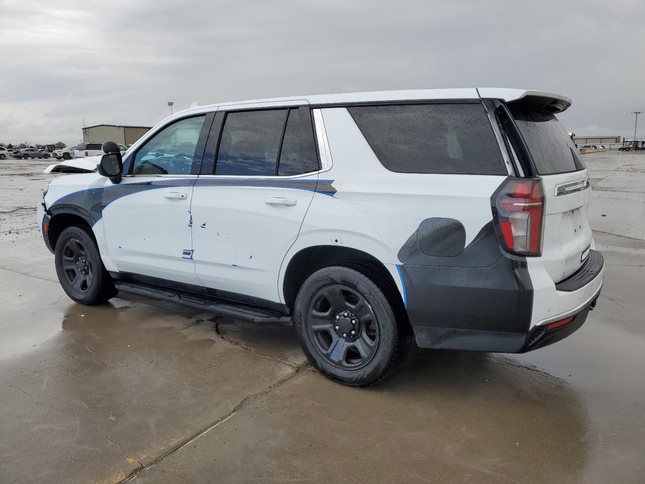 2023 Chevrolet Tahoe VIN 1GNSCLED8PR413519 Copart auction photo, side / front end damage thumbnail 2