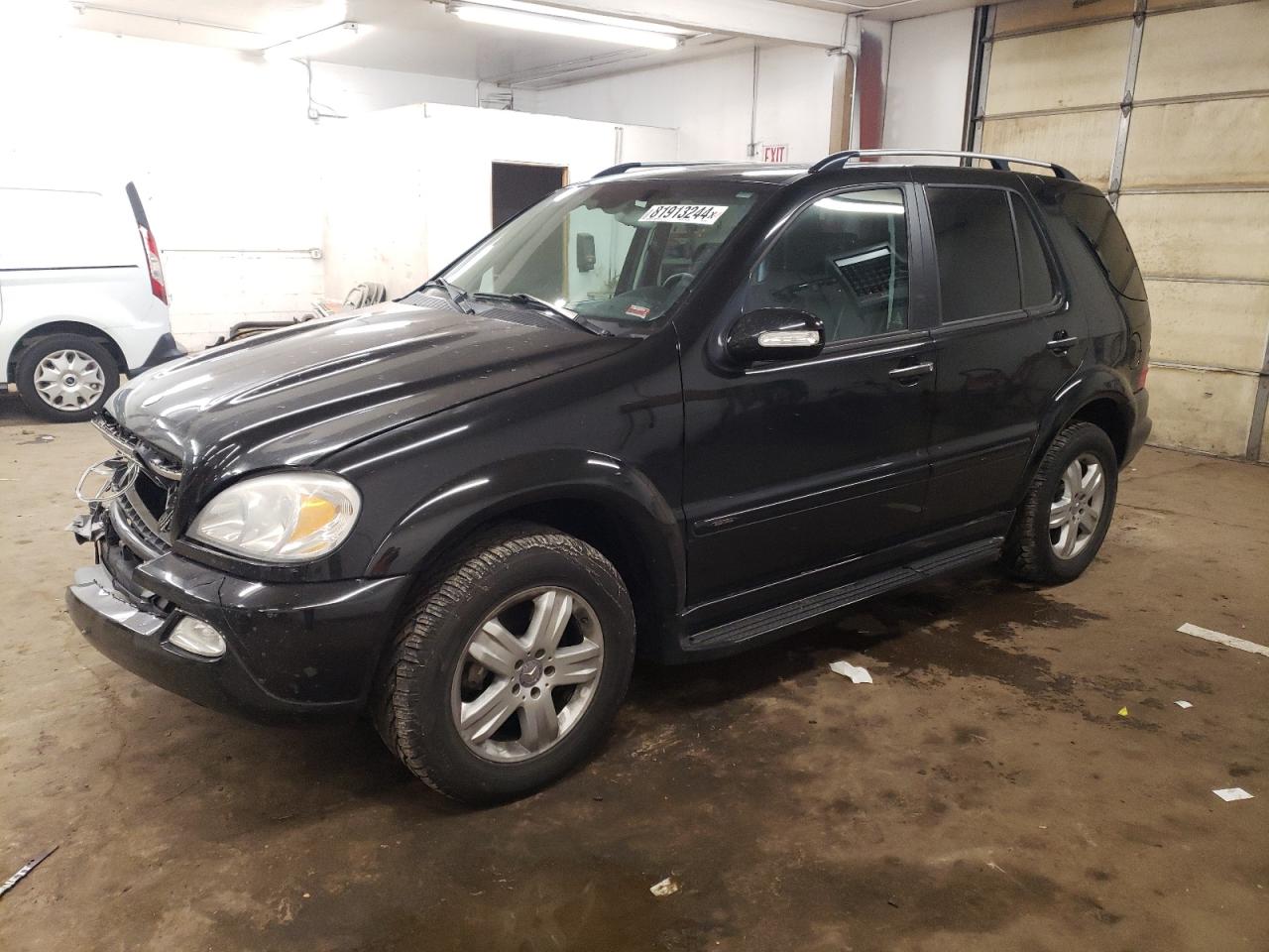 2005 Mercedes-Benz M-klasse VIN 4JGAB75E45A560077