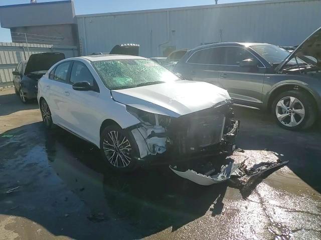 2024 KIA Forte VIN 3KPF54AD0RE726143 Copart auction photo, front end damage thumbnail 14