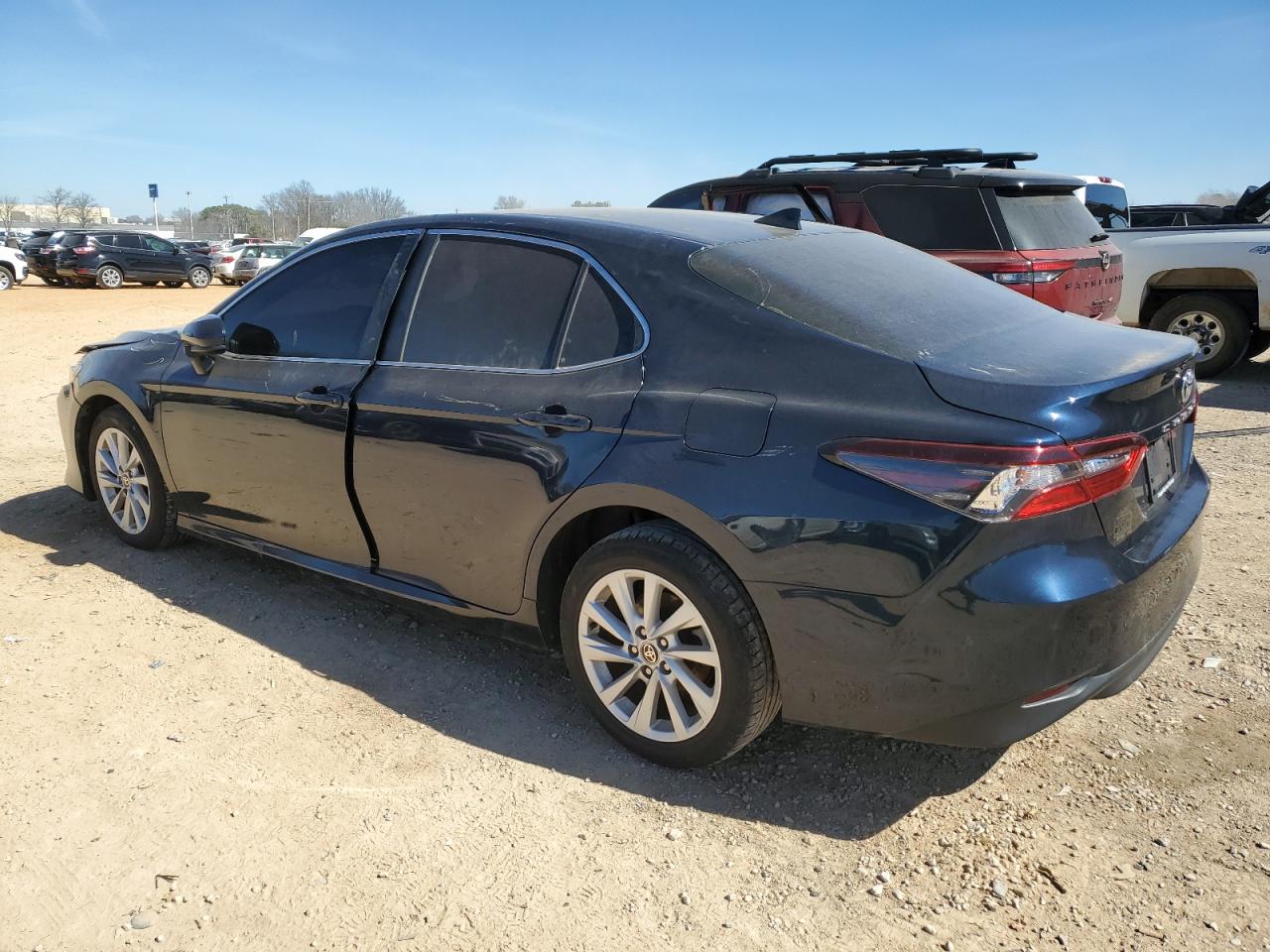 2021 Toyota Camry VIN 4T1C11AK8MU615650 Copart auction photo, front end damage thumbnail 2