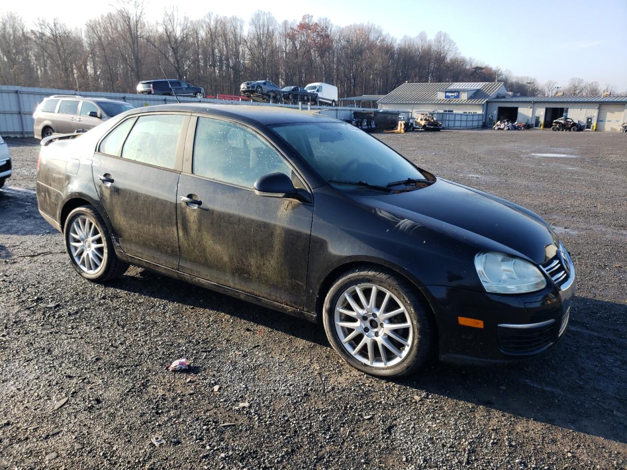 2008 Volkswagen Jetta VIN 3VWJZ71KX8M098589 Copart auction photo, front end damage thumbnail 4