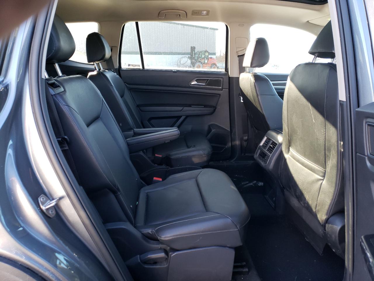 2019 Volkswagen Atlas VIN 1V2XR2CA6KC596302 Copart auction photo, front end damage thumbnail 11