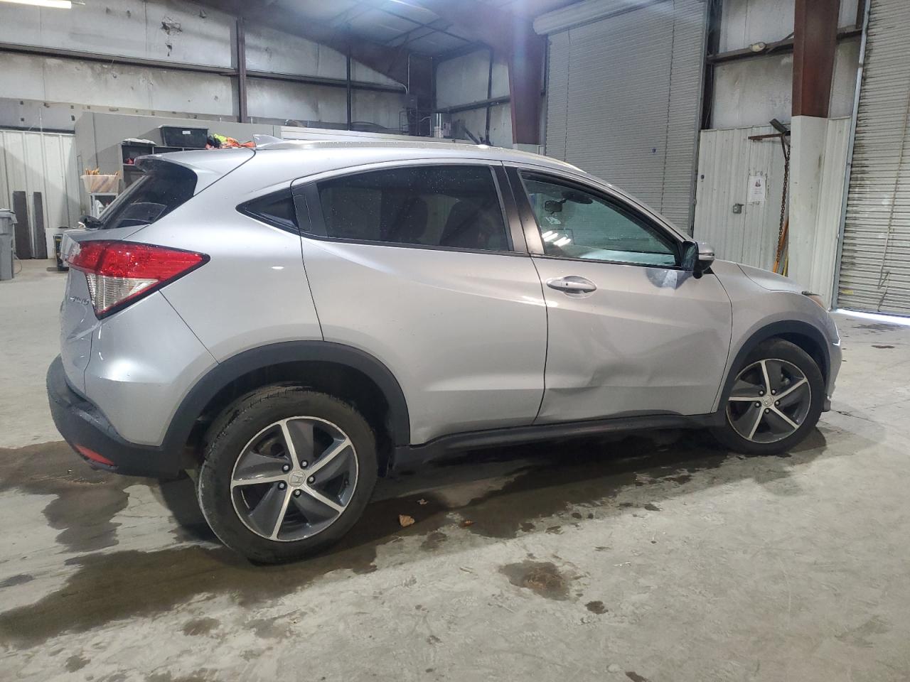 2022 Honda HR-V VIN 3CZRU6H58NM768757 Copart auction photo, side damage thumbnail 3