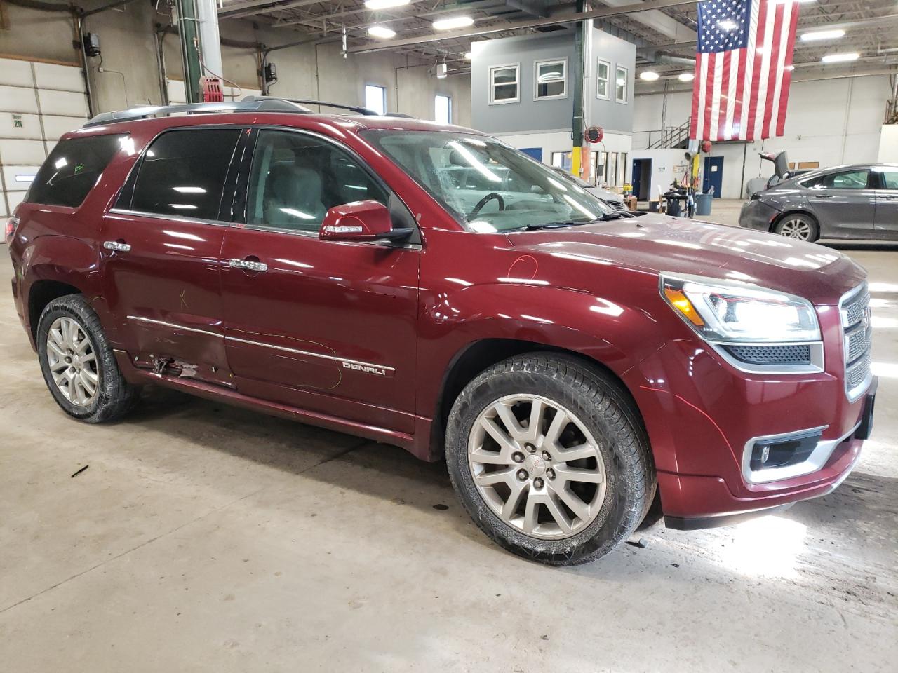 2016 GMC Acadia VIN 1GKKVTKD0GJ201076 Copart auction photo, side / minor dent/scratches damage thumbnail 4