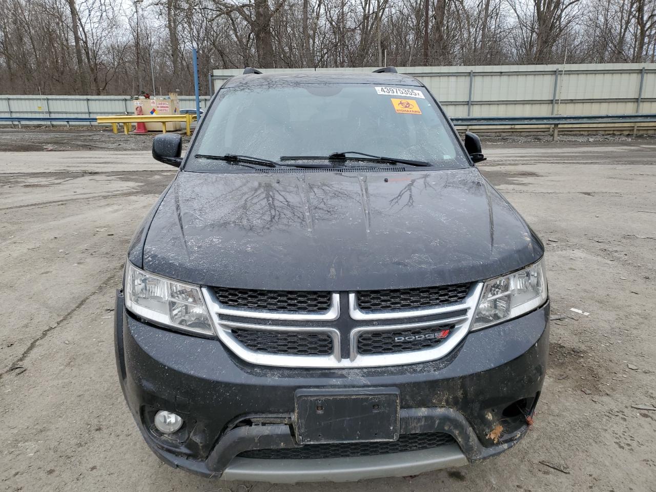 2014 Dodge Journey VIN 3C4PDCBG3ET235579 Copart auction photo, side / front end damage thumbnail 5