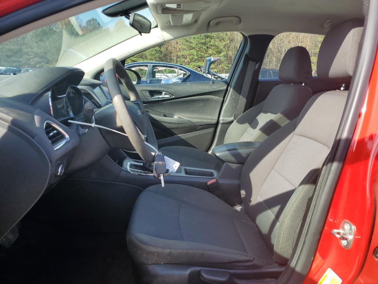 2018 Chevrolet Cruze VIN 1G1BC5SM7J7210092 Copart auction photo, front end / minor dent/scratches damage thumbnail 7