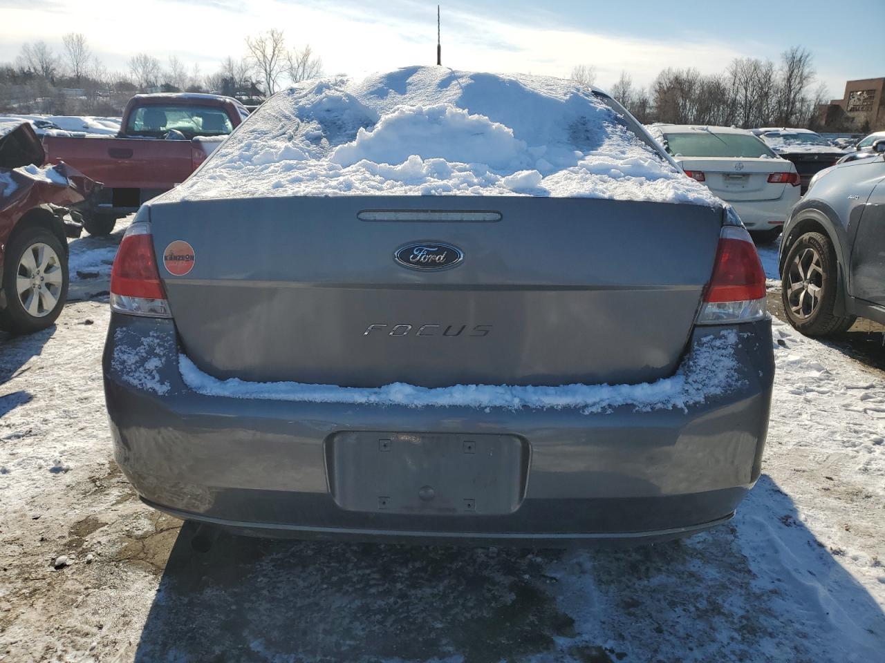 2010 Ford Focus VIN 1FAHP3EN6AW154835 Copart auction photo, side / front end damage thumbnail 6