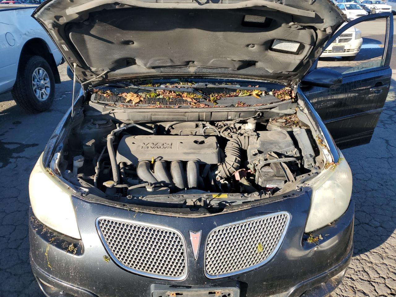 2005 Pontiac Vibe VIN 5Y2SL63805Z400292 Copart auction photo, top/roof / front end damage thumbnail 11
