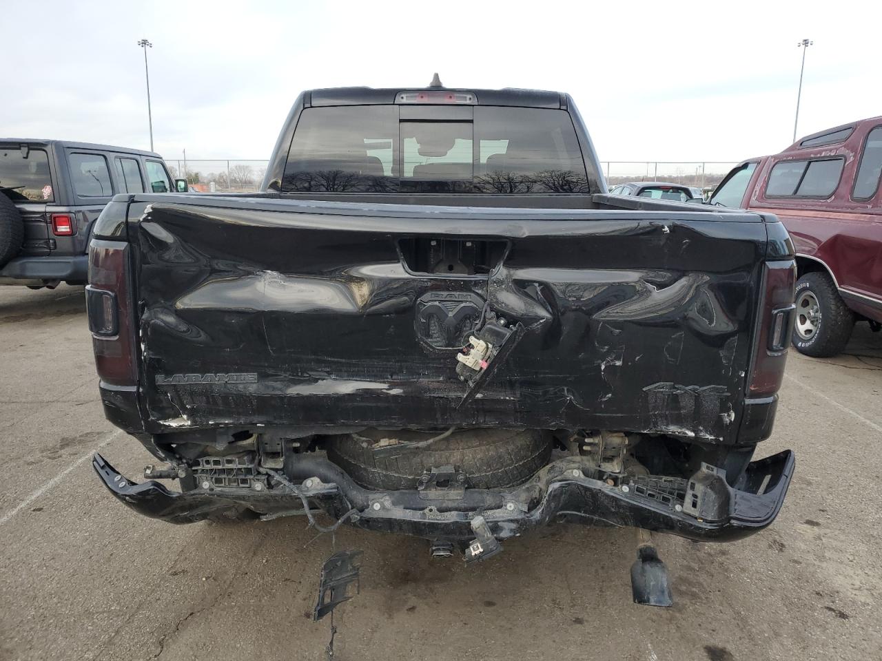 2021 RAM 1500 VIN 1C6SRFJT7MN581748 Copart auction photo, rear end damage thumbnail 6
