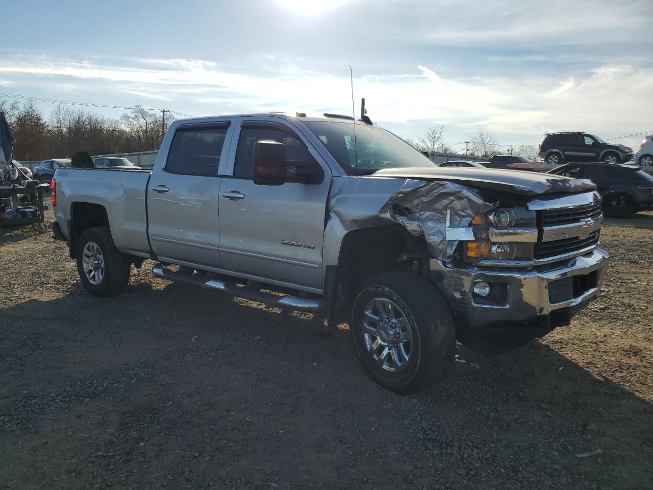 2016 Chevrolet Silverado VIN 1GC1KVEG5GF304661 Copart auction photo, front end / side damage thumbnail 4