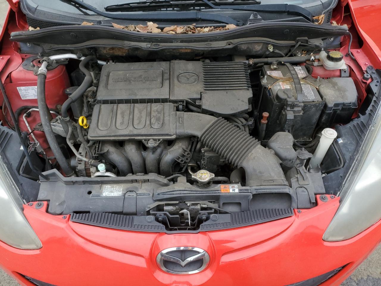 2011 Mazda 2 VIN JM1DE1HZ4B0129521 Copart auction photo, rear end damage thumbnail 11