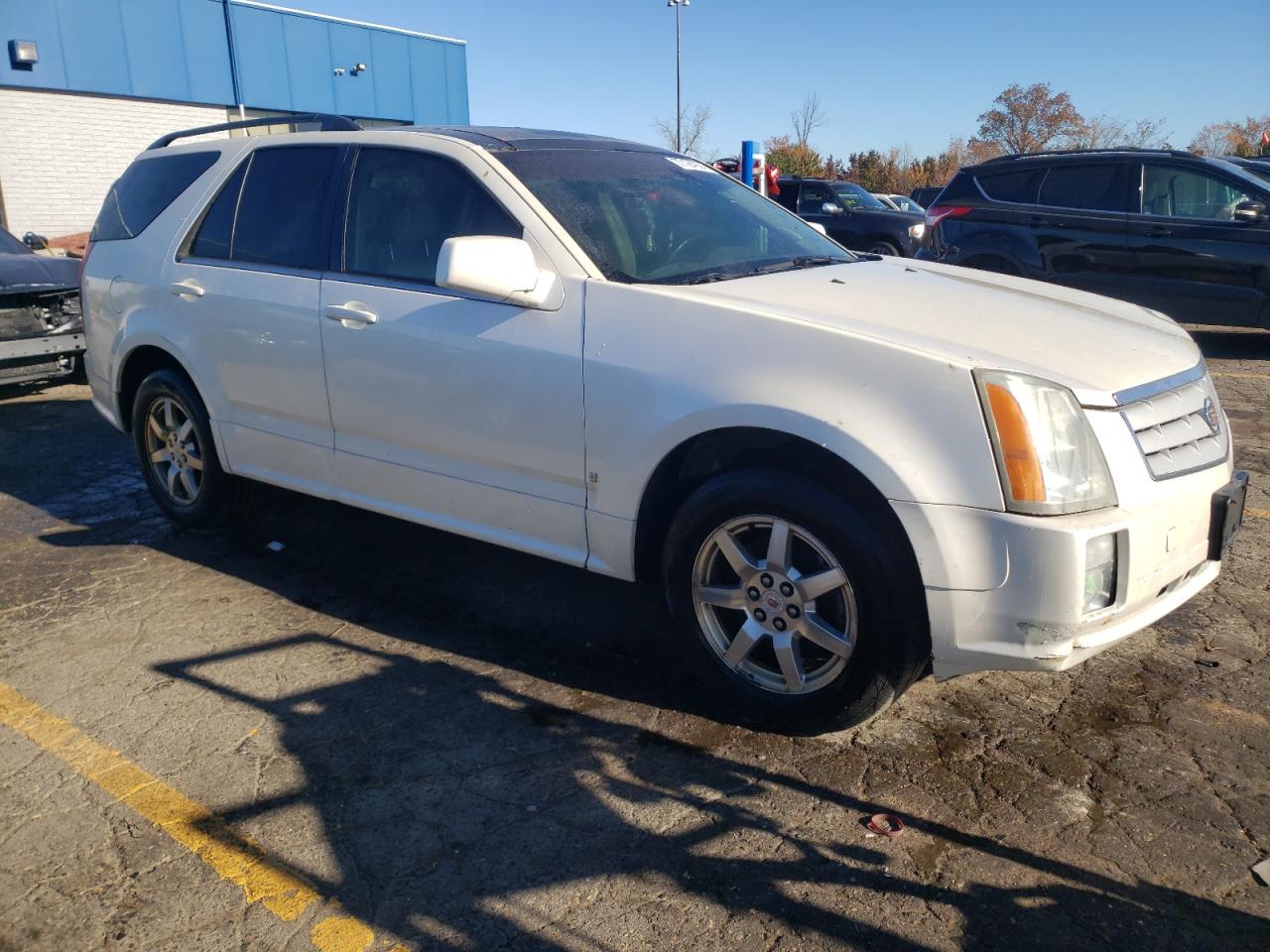 2009 Cadillac SRX VIN 1GYEE437190136992 Copart auction photo, front end damage thumbnail 4