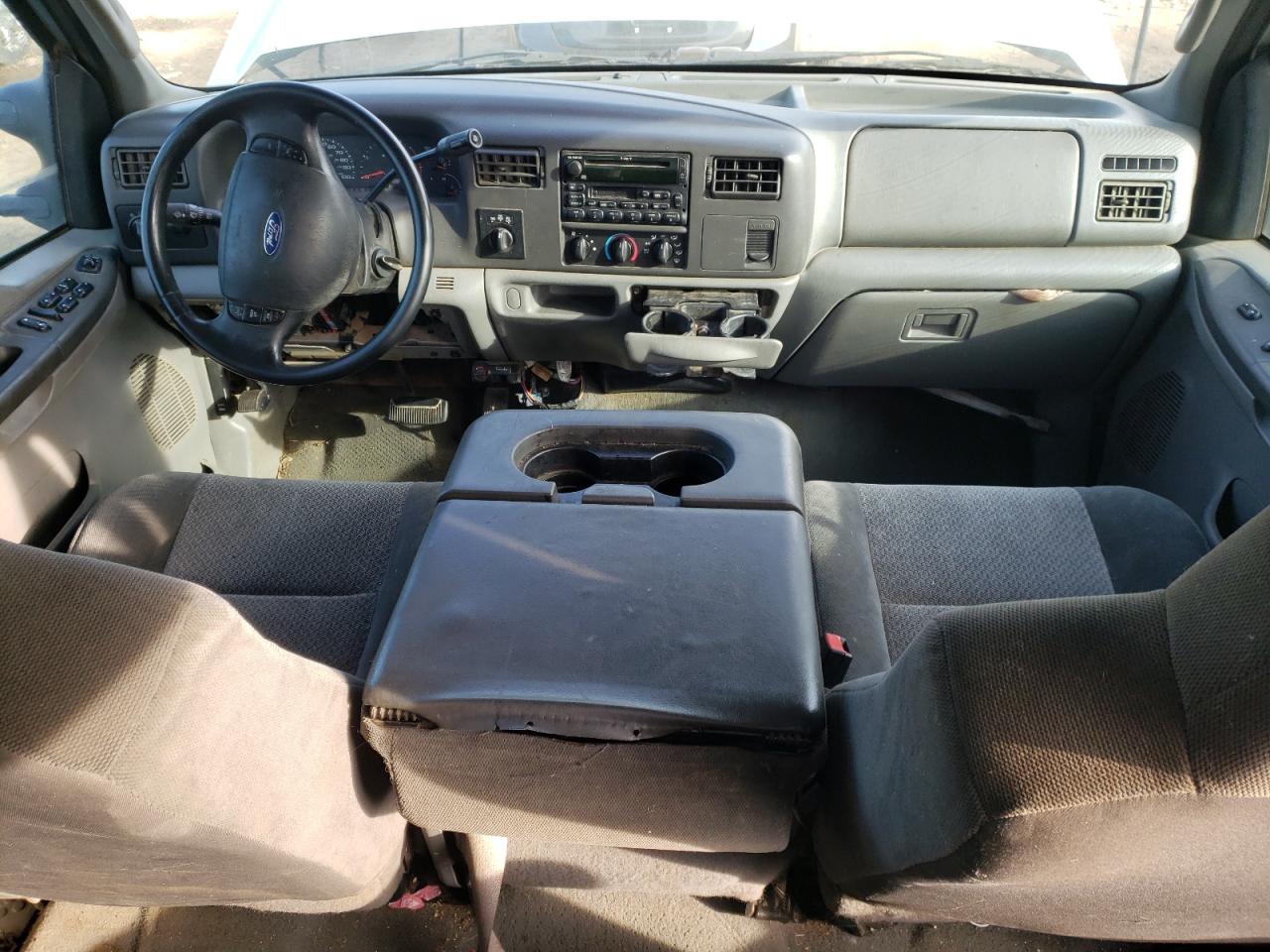2003 Ford F350 VIN 1FTSW31F63EA58469 Copart auction photo, vandalism / minor dent/scratches damage thumbnail 8
