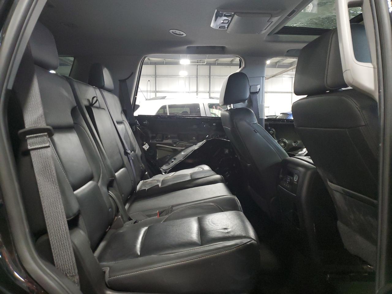 2017 Chevrolet Tahoe VIN 1GNSKBKC7HR393502 Copart auction photo, side / front end damage thumbnail 12