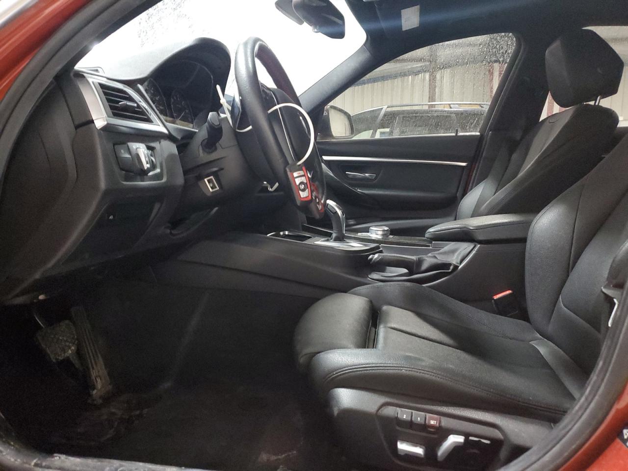 2018 BMW 3er VIN WBA8D9C59JA615321 Copart auction photo, front end damage thumbnail 7