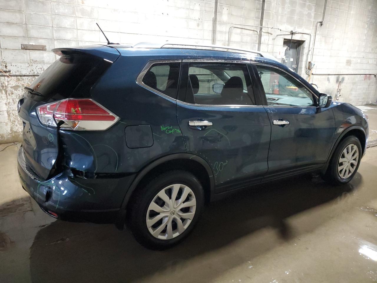 2016 Nissan Rogue VIN JN8AT2MT4GW025698 Copart auction photo, rear end damage thumbnail 3
