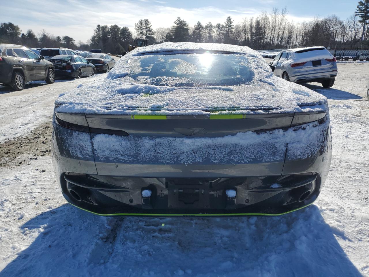 2017 Aston Martin DB11 VIN SCFRMFAVXHGL01257 Copart auction photo, front end damage thumbnail 6