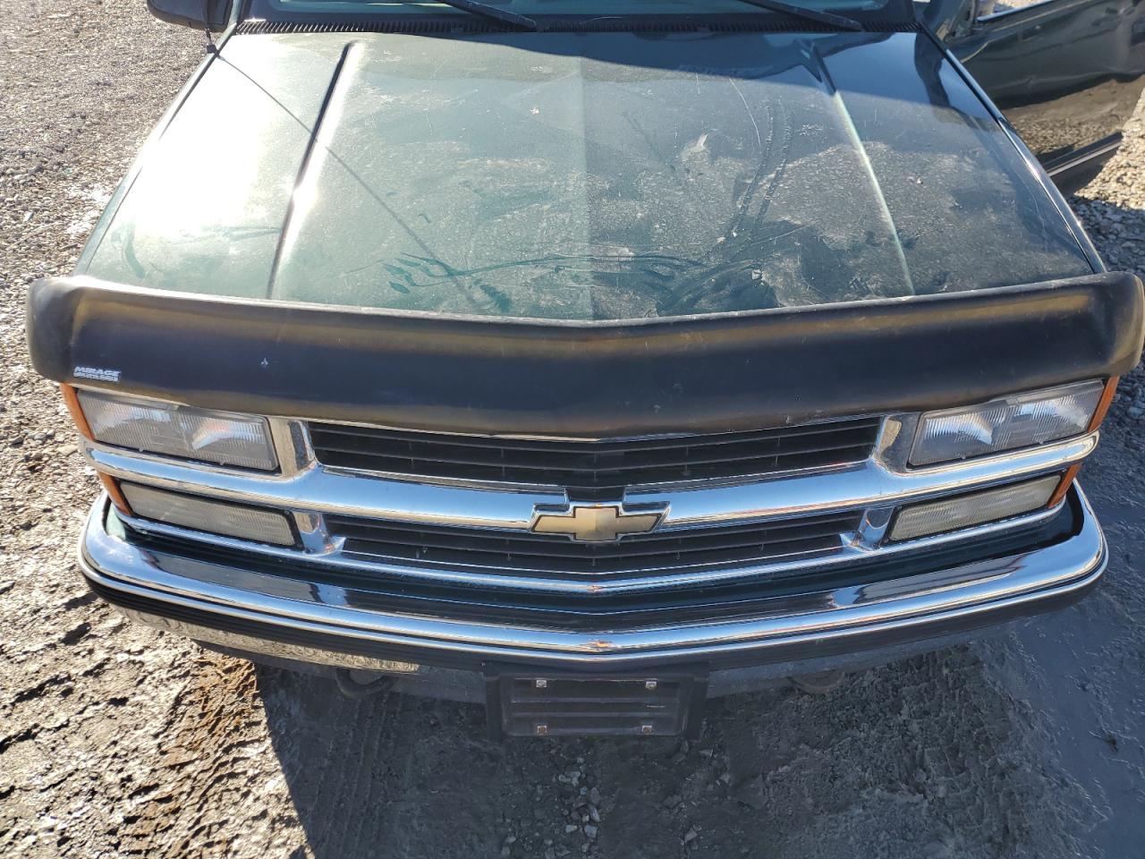 1995 Chevrolet GMT-400 VIN 2GCEC19Z9S1242345 Copart auction photo, side / rear end damage thumbnail 11