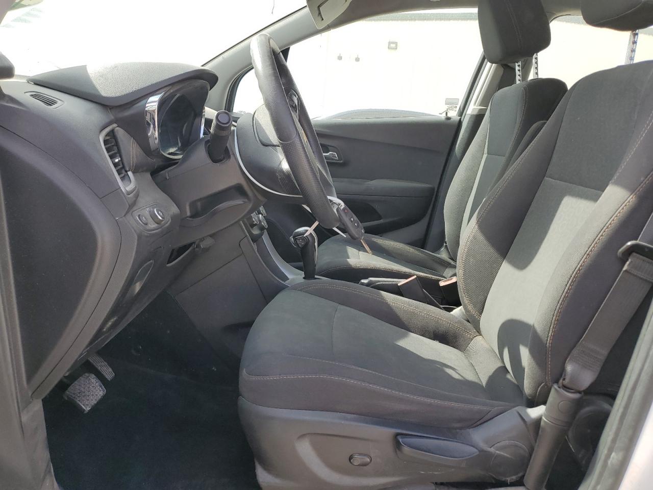 2019 Chevrolet Trax VIN 3GNCJKSB6KL329660 Copart auction photo, rear end / minor dent/scratches damage thumbnail 7