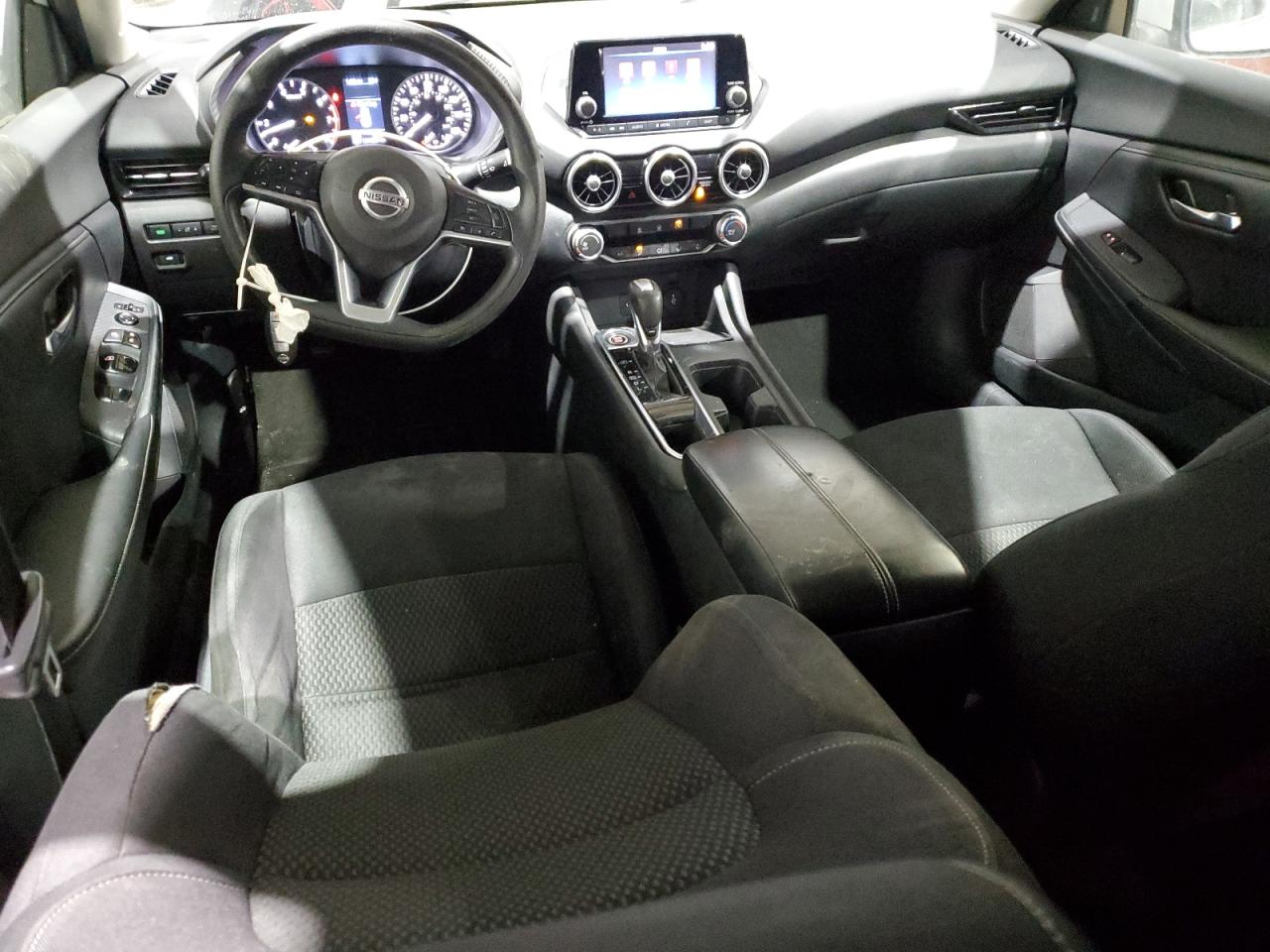 2020 Nissan Sentra VIN 3N1AB8BV6LY270661 Copart auction photo, front end / minor dent/scratches damage thumbnail 8
