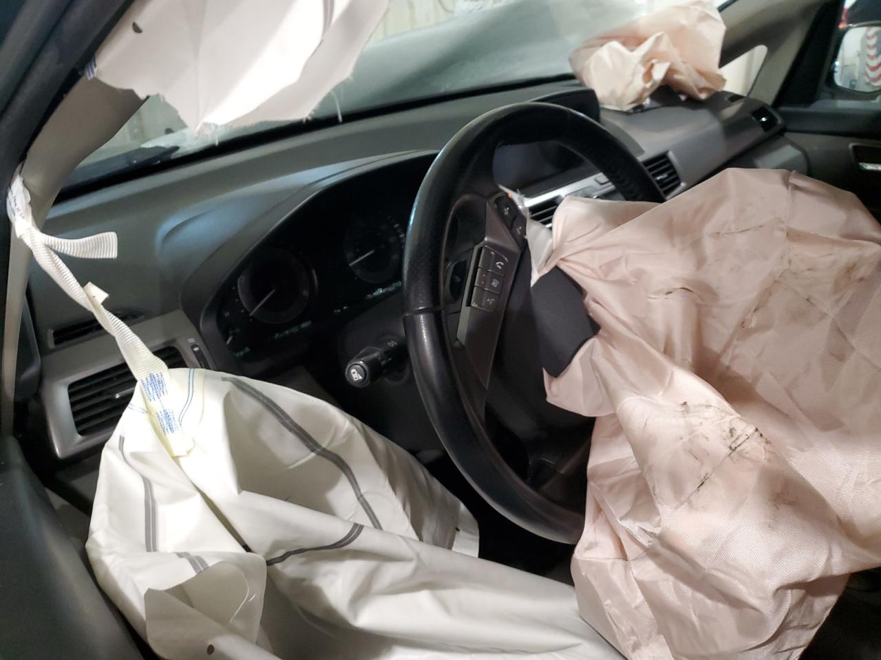 2015 Honda Odyssey VIN 5FNRL5H67FB097552 Copart auction photo, front end / minor dent/scratches damage thumbnail 9