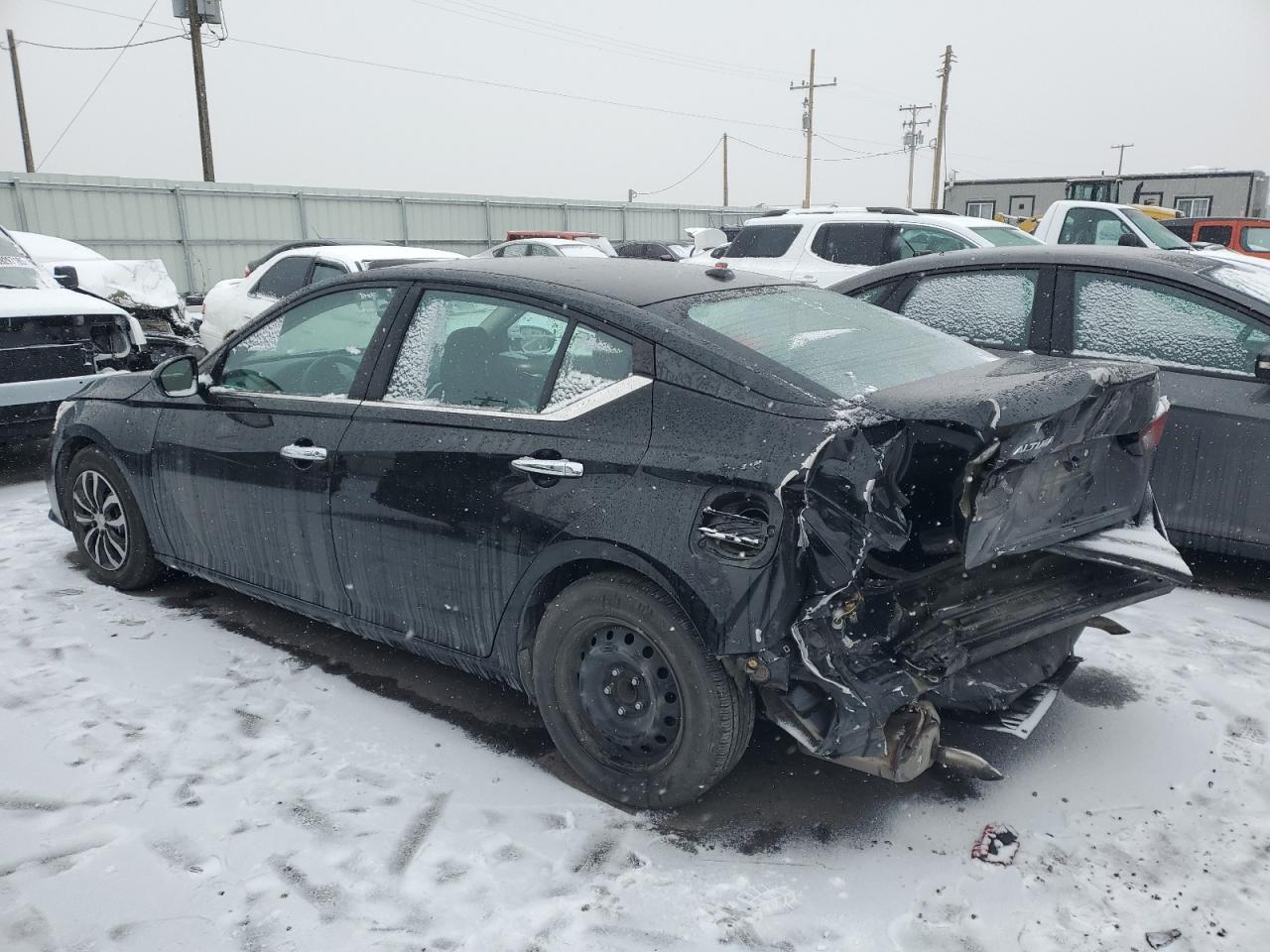 2020 Nissan Altima VIN 1N4BL4BV3LC204705 Copart auction photo, rear end damage thumbnail 2