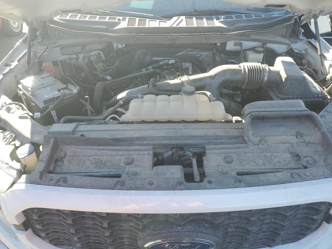 2021 Ford F-150 VIN 1FTEX1CP1MKD23192 Copart auction photo, side / front end damage thumbnail 11