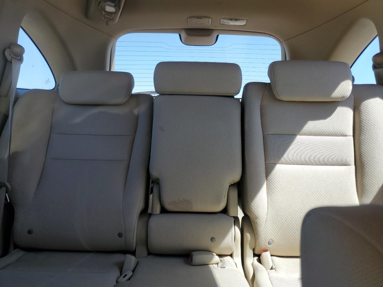 2008 Honda CR-V VIN 3CZRE38378G700690 Copart auction photo, side / minor dent/scratches damage thumbnail 10