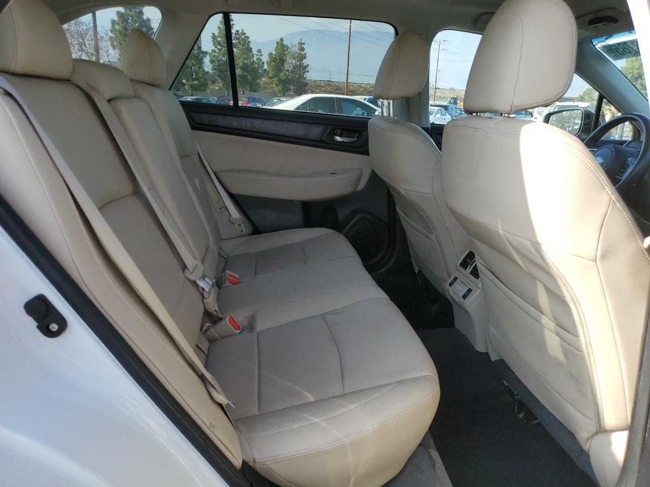 2018 Subaru Outback VIN 4S4BSANCXJ3326296 Copart auction photo, front end / side damage thumbnail 11
