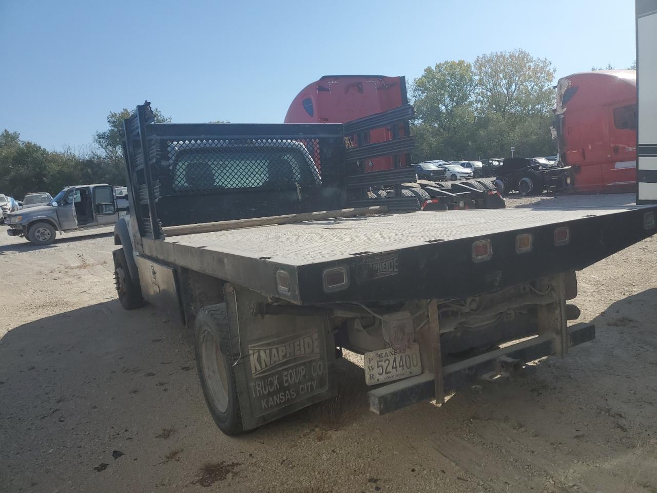 2011 Ford F450 VIN 1FDUF4GT2BEA16208 Copart auction photo, front end / mechanical damage thumbnail 2