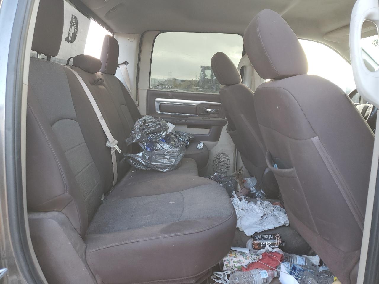2015 RAM 2500 VIN 3C6UR5JL8FG664300 Copart auction photo, rear end / front end damage thumbnail 10