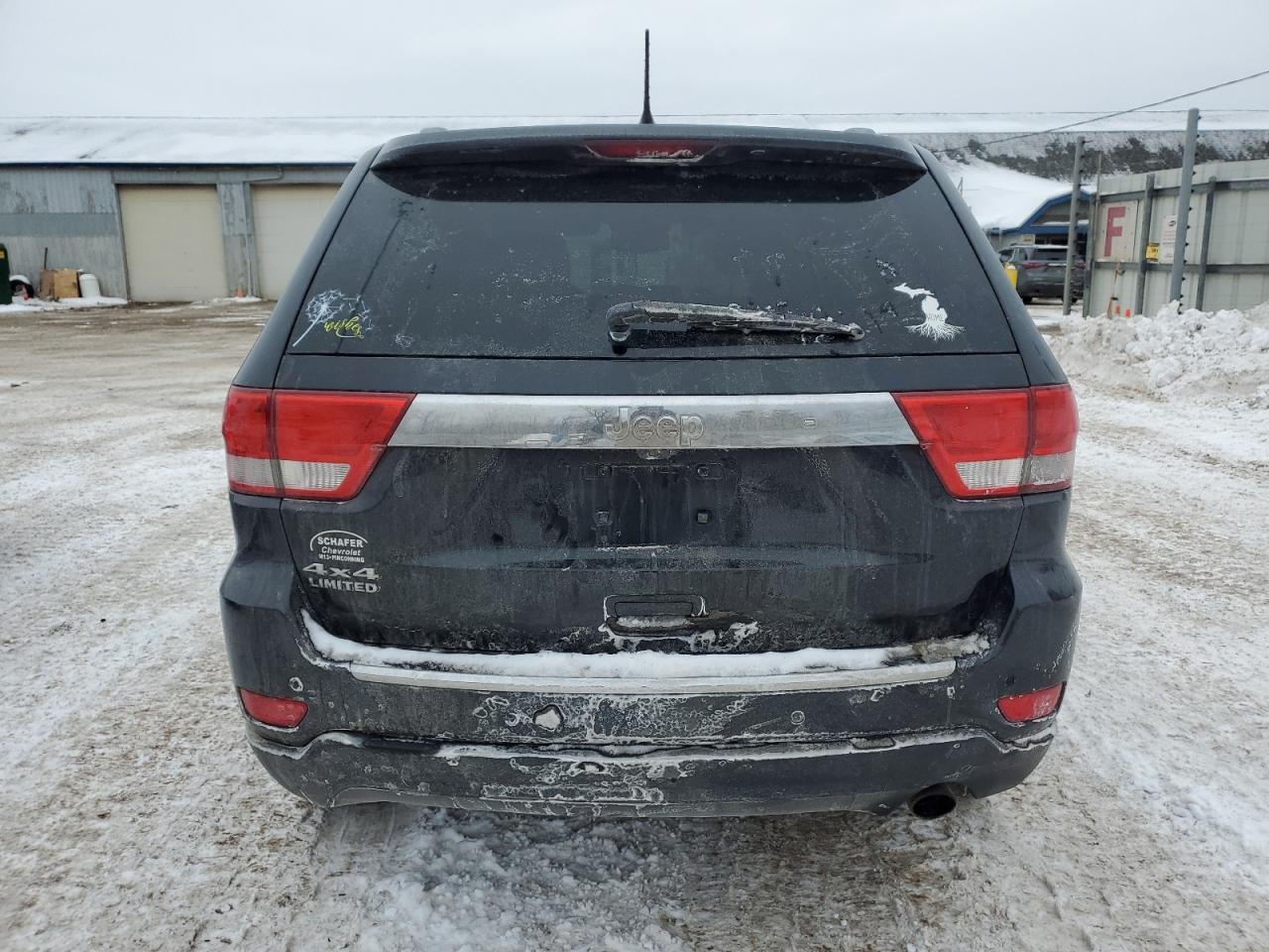 2011 Jeep Grand Cherokee VIN 1J4RR5GG1BC657978 Copart auction photo, front end / minor dent/scratches damage thumbnail 6