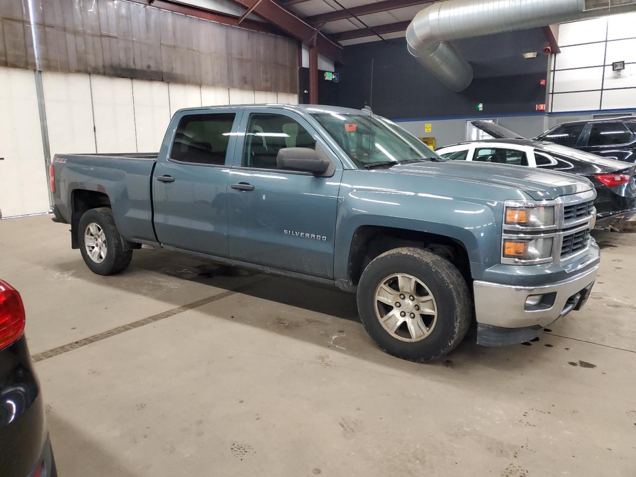 2014 Chevrolet Silverado VIN 3GCUKREH3EG188885 Copart auction photo, front end / minor dent/scratches damage thumbnail 4