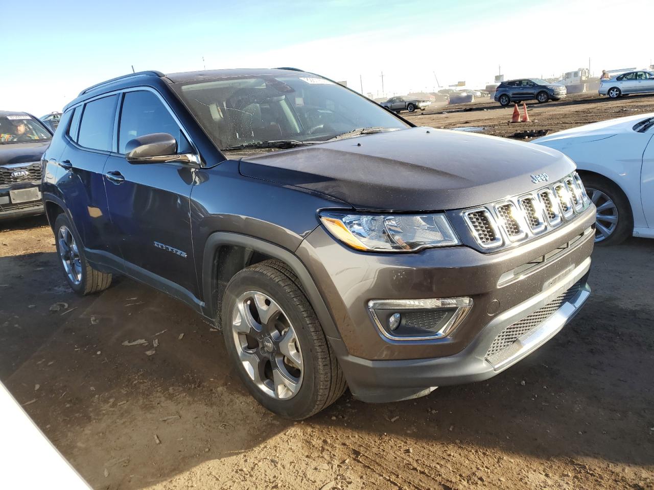 2018 Jeep Compass VIN 3C4NJDCB5JT190616 Copart auction photo, hail damage thumbnail 4
