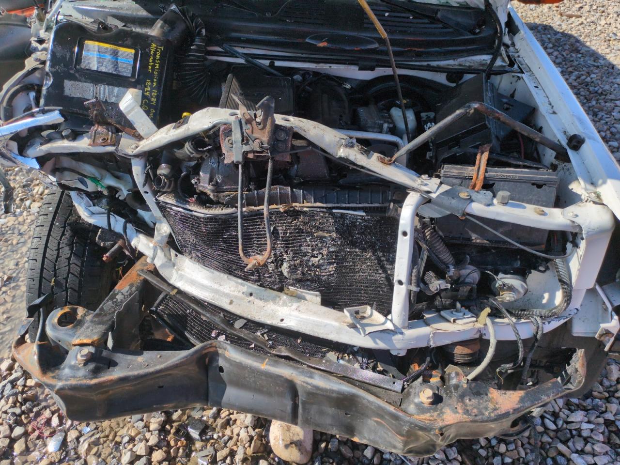 2004 GMC Envoy VIN 1GKET16S546212136 Copart auction photo, front end damage thumbnail 11