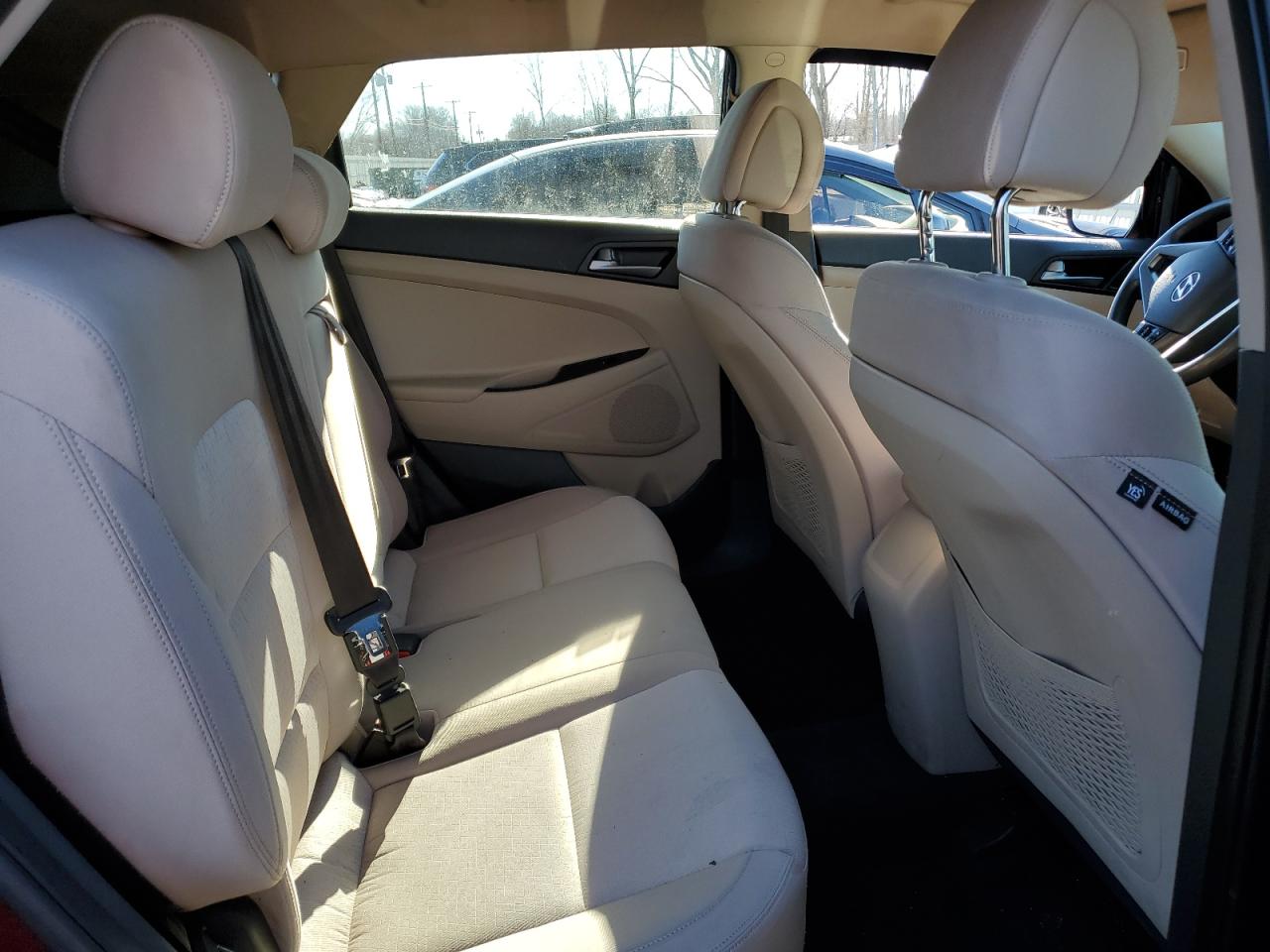2016 Hyundai Tucson VIN KM8J23A48GU041900 Copart auction photo, rear end / minor dent/scratches damage thumbnail 11