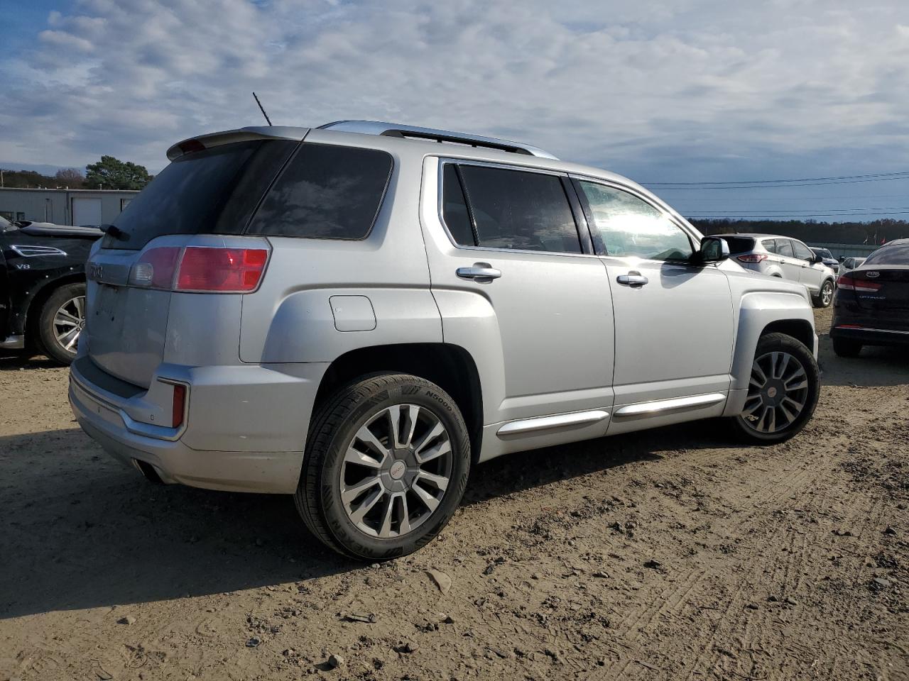 2017 GMC Terrain VIN 2GKFLRE33H6295711 Copart auction photo, all over damage thumbnail 3