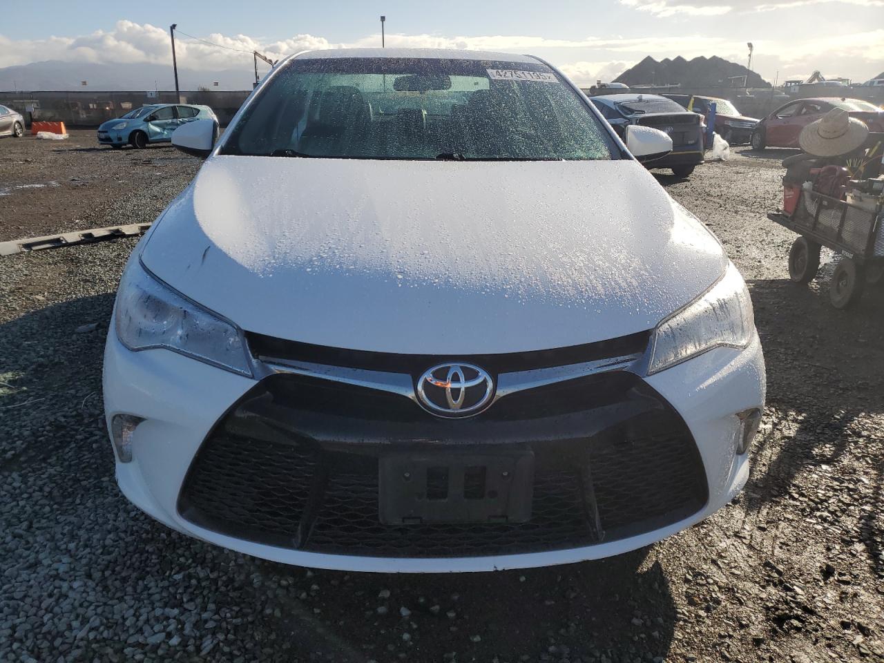 2017 Toyota Camry VIN 4T1BF1FK9HU401262 Copart auction photo, side / rear end damage thumbnail 5