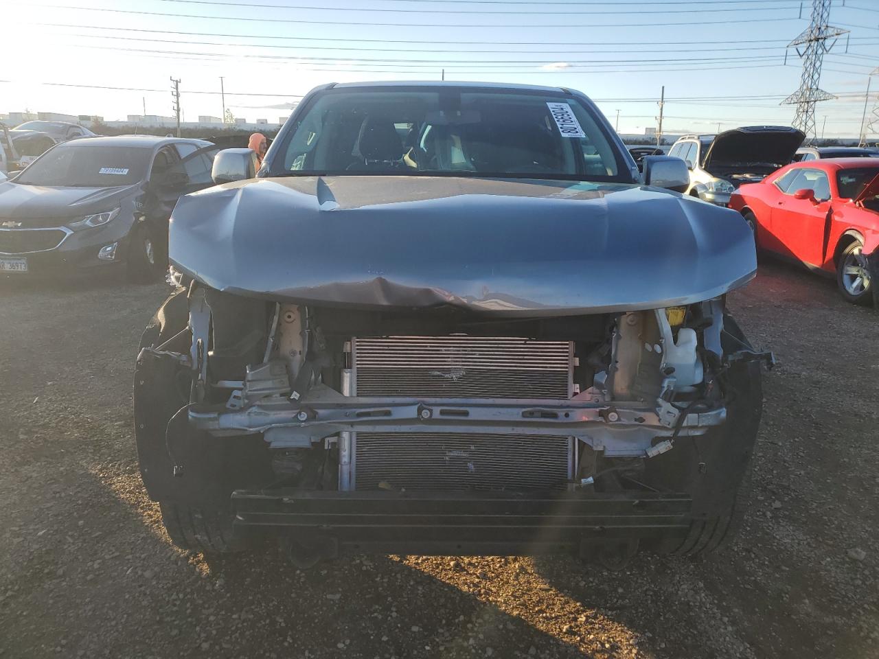 2019 Chevrolet Colorado VIN 1GCGTCEN9K1336075 Copart auction photo, front end / minor dent/scratches damage thumbnail 5