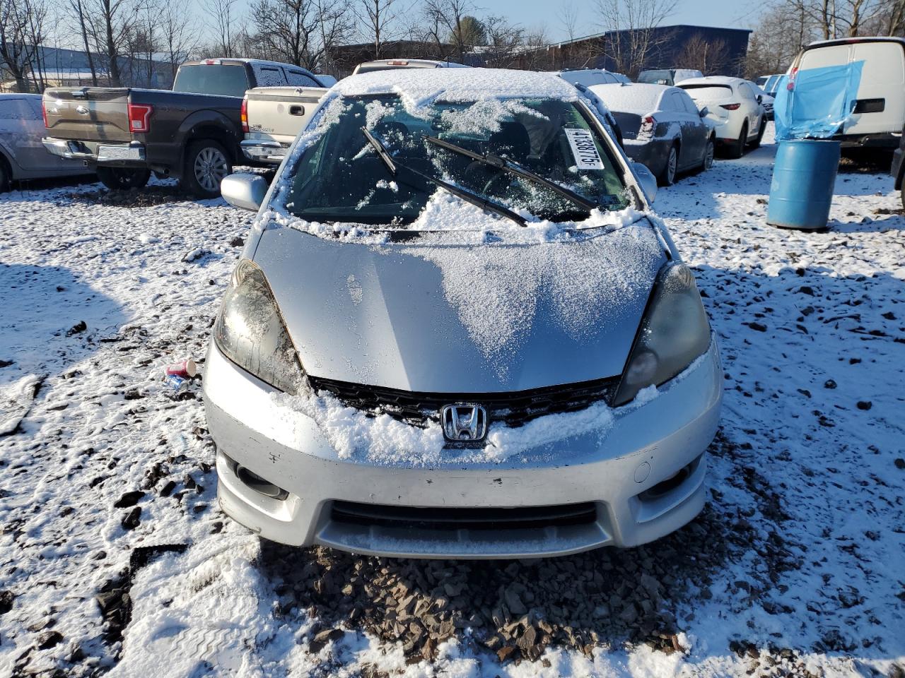 2012 Honda Fit VIN JHMGE8H57CC018379 Copart auction photo, side / front end damage thumbnail 5