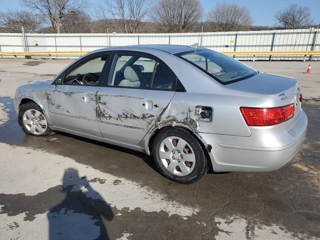 2009 Hyundai Sonata VIN 5NPET46C29H525213 Copart auction photo, side / front end damage thumbnail 2