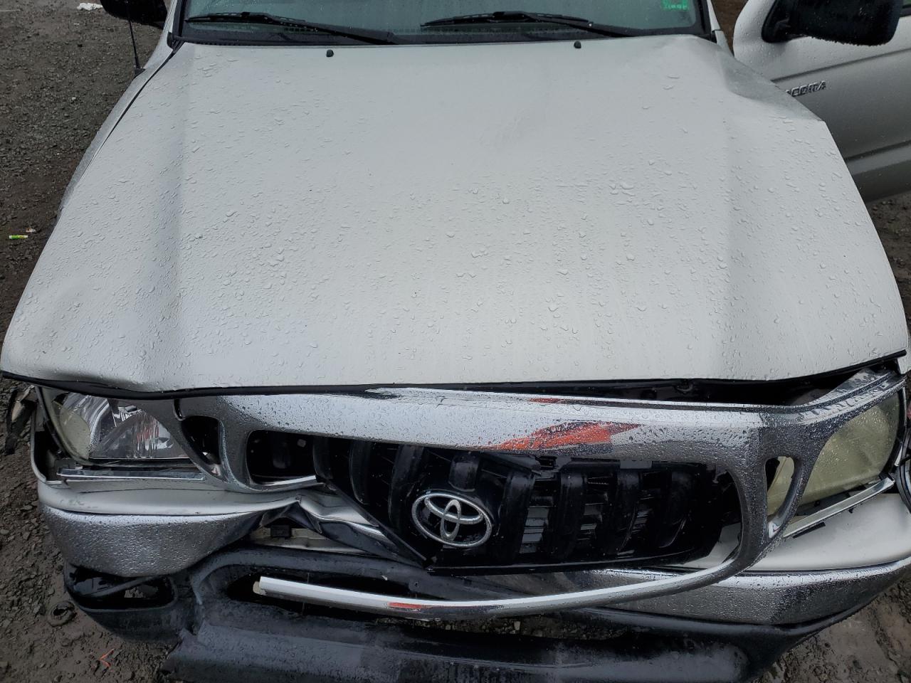 2003 Toyota Tacoma VIN 5TEGN92N63Z212595 Copart auction photo, front end / minor dent/scratches damage thumbnail 13