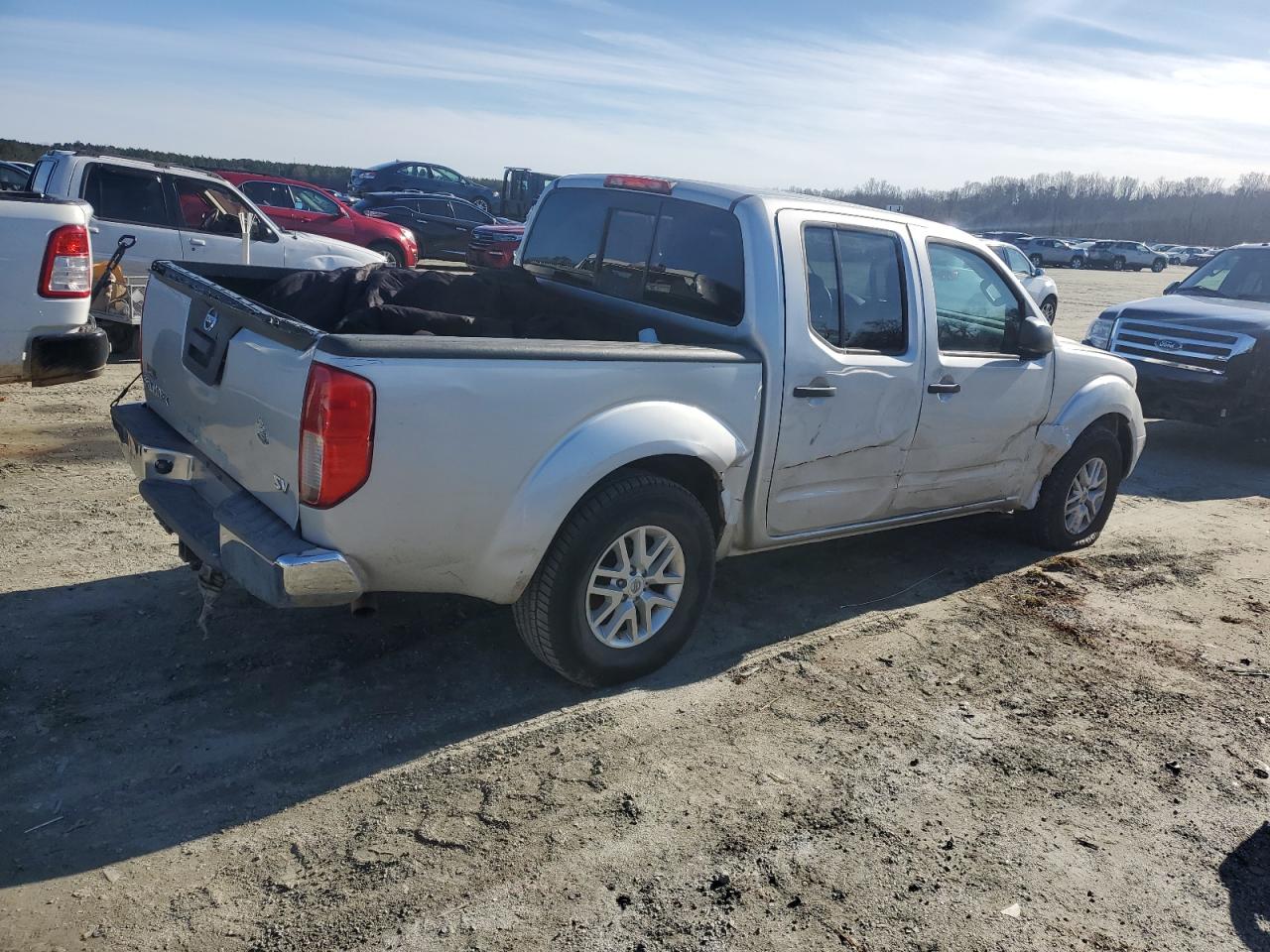 2016 Nissan Navara (Frontier) VIN 1N6AD0ER1GN793707 Copart auction photo, all over damage thumbnail 3