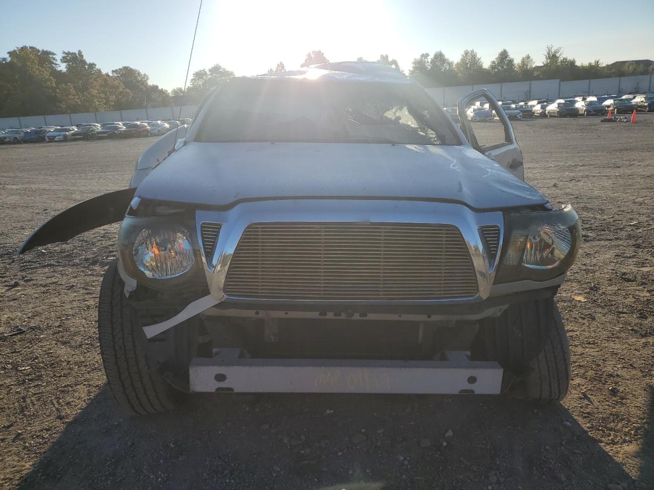 2005 Toyota Tacoma VIN 5TELU42N75Z068613 Copart auction photo, all over damage thumbnail 5