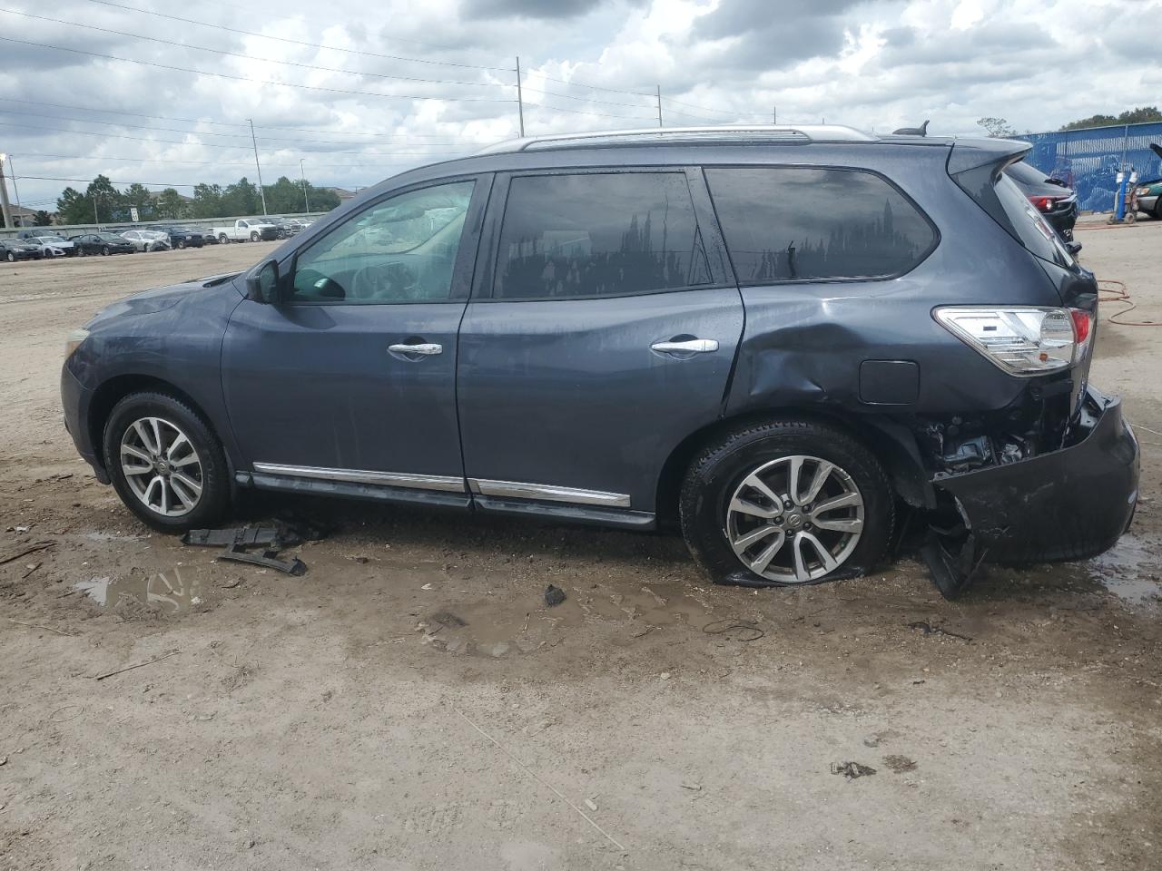 2013 Nissan Pathfinder VIN 5N1AR2MN3DC651246 Copart auction photo, side damage thumbnail 2