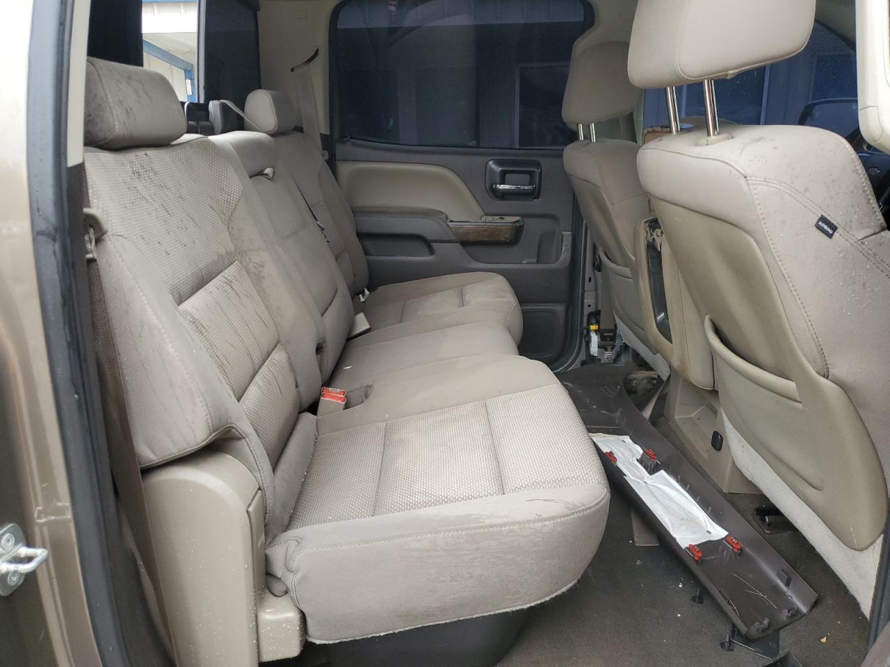 2015 Chevrolet Silverado VIN 3GCUKREC3FG185054 Copart auction photo, water/flood damage thumbnail 10