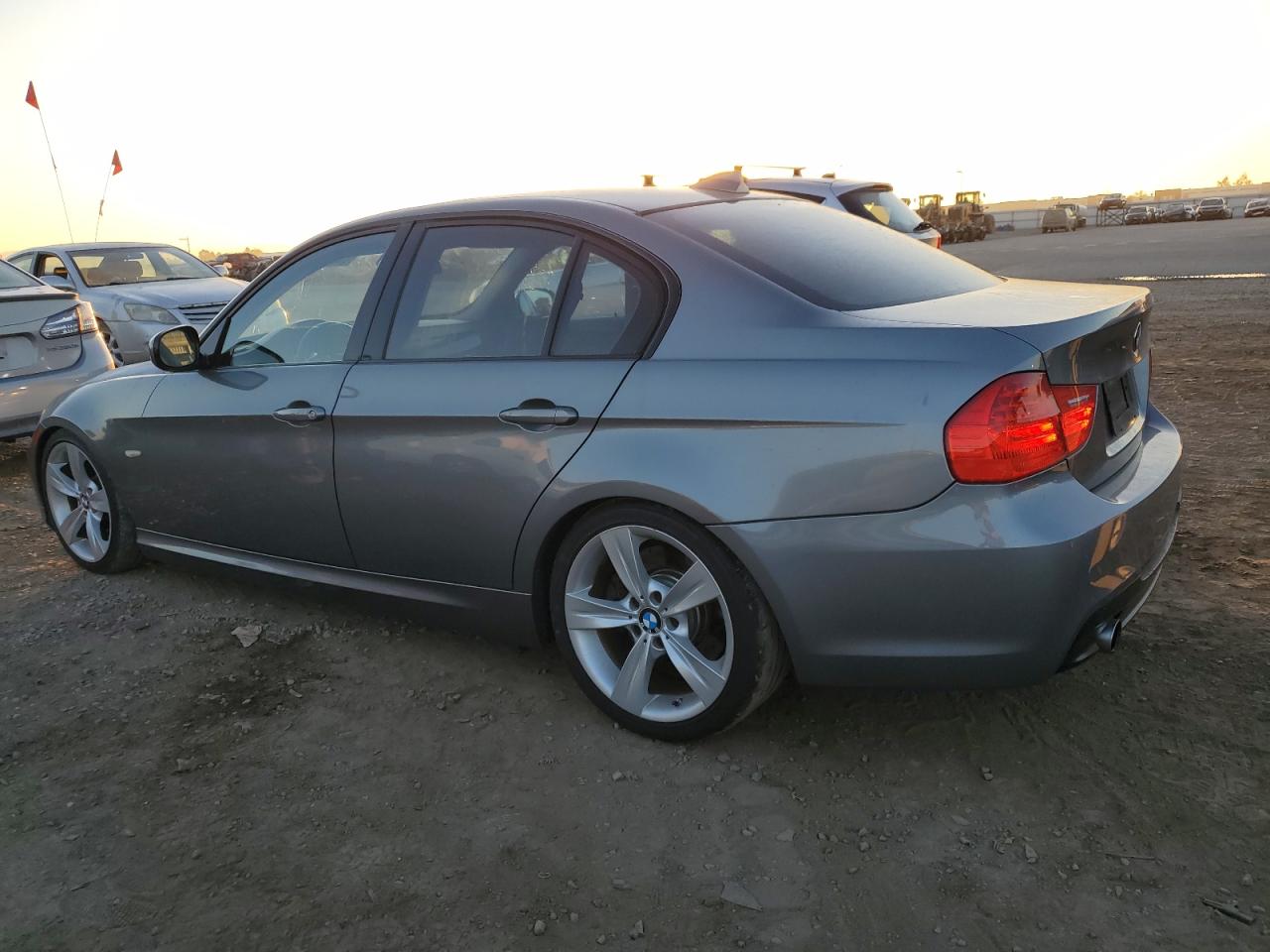 2009 BMW 3er VIN WBAPM73559E191821 Copart auction photo, minor dent/scratches damage thumbnail 2