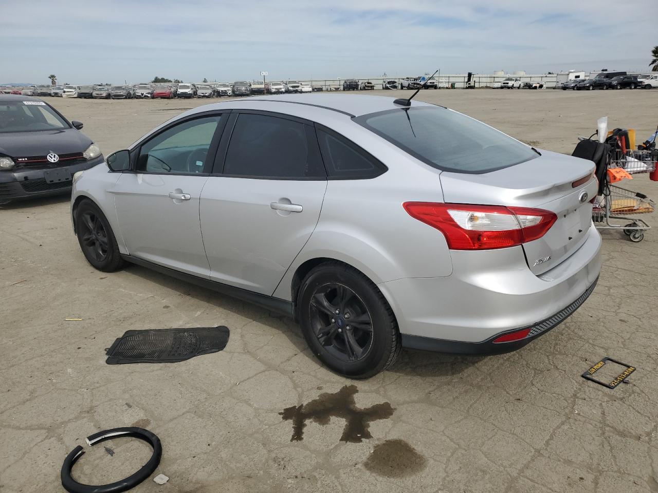 2014 Ford Focus VIN 1FADP3F20EL399768 Copart auction photo, front end damage thumbnail 2
