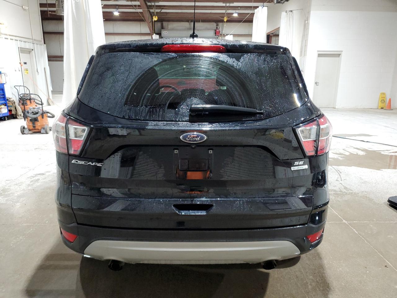 2017 Ford Escape VIN 1FMCU0GD1HUD82470 Copart auction photo, front end damage thumbnail 6