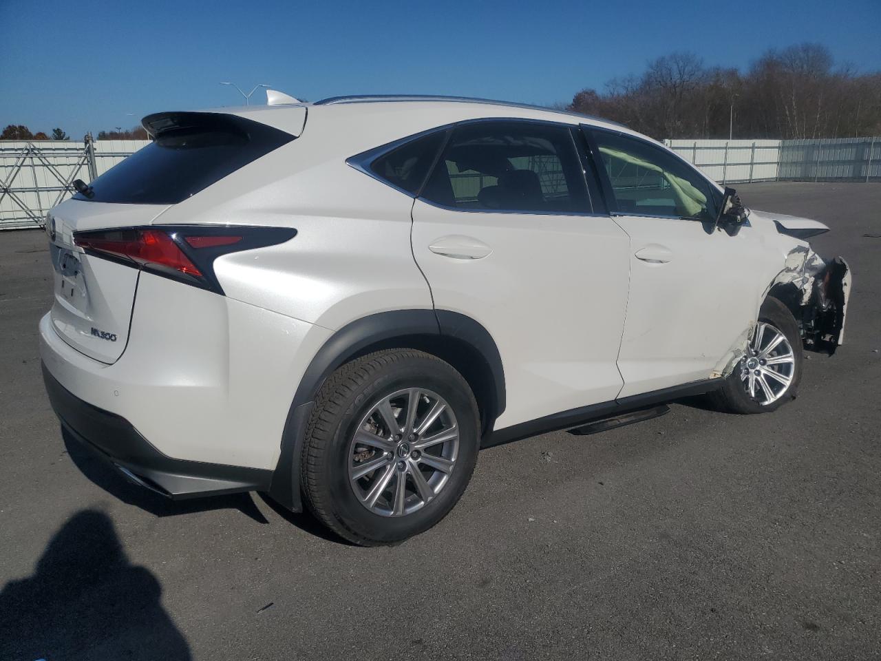 2019 Lexus NX VIN JTJBARBZ0K2180820 Copart auction photo, front end / side damage thumbnail 3